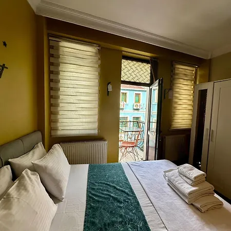 Taksim Greenbird شقة فندقية